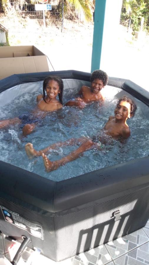 La Kay'Loulou Avec Spa Et Piscine Saint-Pierre 外观 照片
